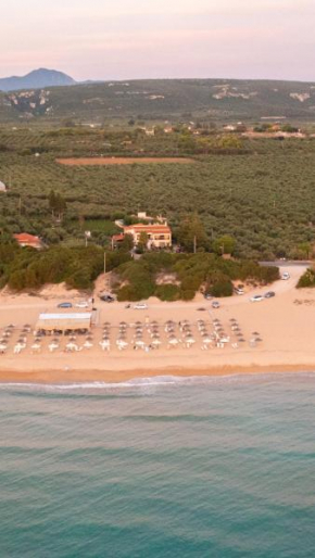 Lagouvardos Beach House